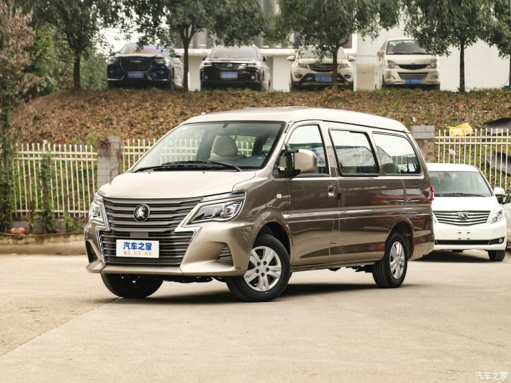 东风风行 菱智 2023款 M5L 1.6L 营运版 9座